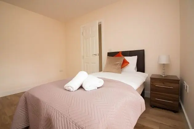 Apart Daire, Birden Çok Yatak (Apartment 2)