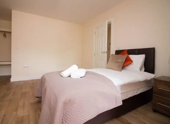 Apart Daire, Birden Çok Yatak (Apartment 2)