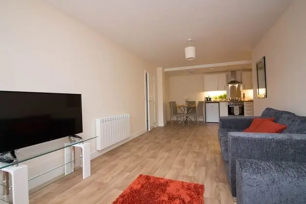 Apart Daire, Birden Çok Yatak (Apartment 2)