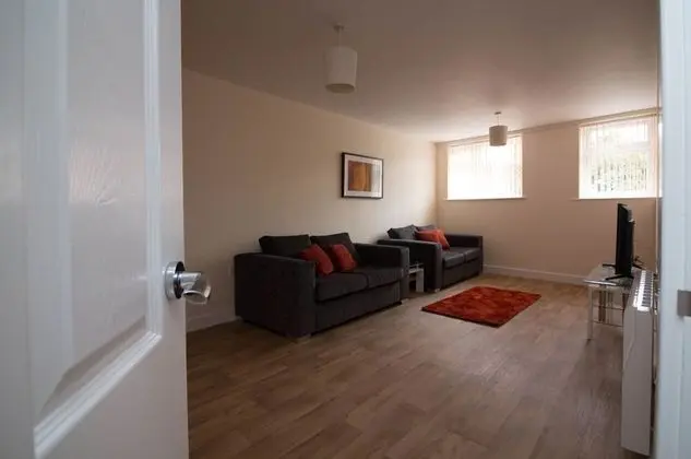 Apart Daire, Birden Çok Yatak (Apartment 2)