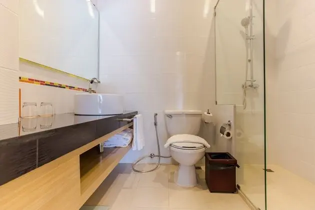 1 Çift Kişilik Veya 2 Tek Kişilik Yatak Deluxe Pool View