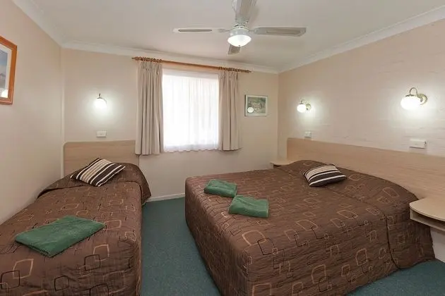Family Süit, 2 Yatak Odası, Sigara İçilmez, Küçük Mutfak (5 PERSON FAMILY ROOM)
