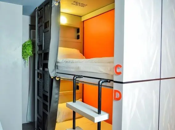 Ortak Ranzalı Oda, Sadece kadınlar için (6 beds)