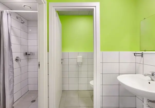 Ortak Ranzalı Oda, Özel Banyo (Mixed 4 Beds)