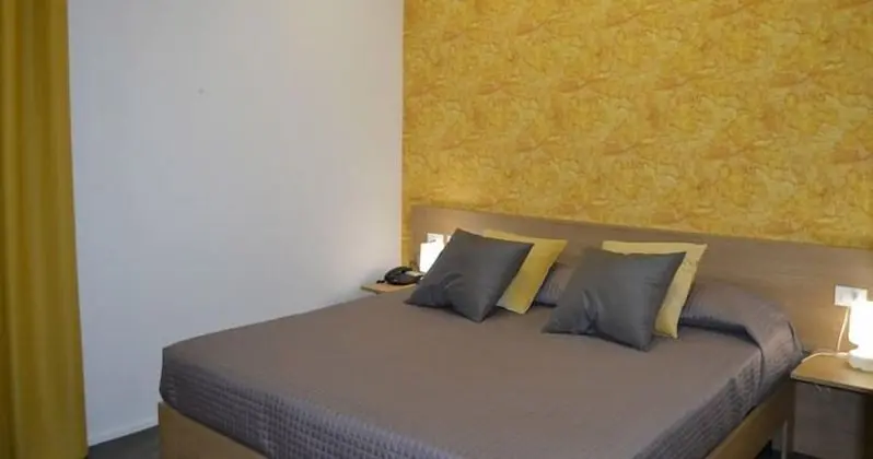 Deluxe Tek Kişilik Oda