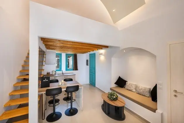 Villa, 3 Yatak Odası, Havuz Manzaralı (Maisonette Pelagos)