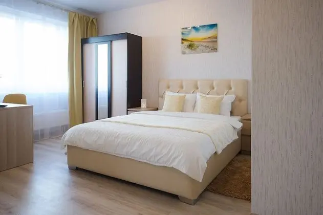 Design Tek Büyük Yataklı Oda