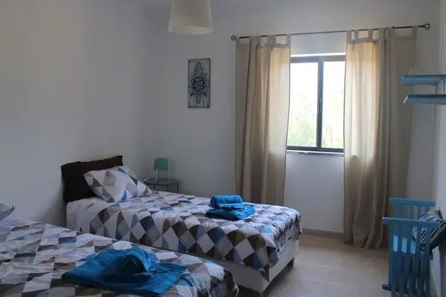 Oda, 2 Tek Kişilik Yatak, Özel Banyo (Barriga)