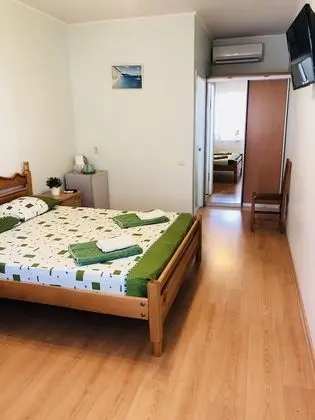 Standard Tek Büyük Yataklı Oda, Bahçe Manzaralı