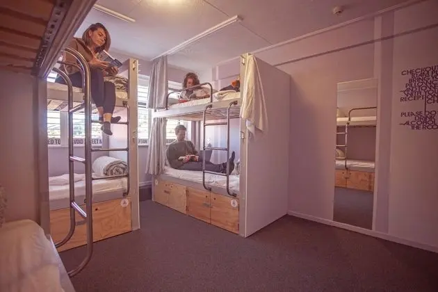 Ortak Ranzalı Oda (One Bed in 6 Bed En-Suite Dorm)