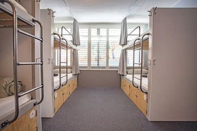 Ortak Ranzalı Oda, Ortak Banyo (One Bed in 6 Bed Dorm)