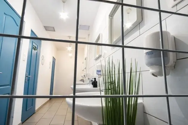 Twin Room with Shared Bathroom