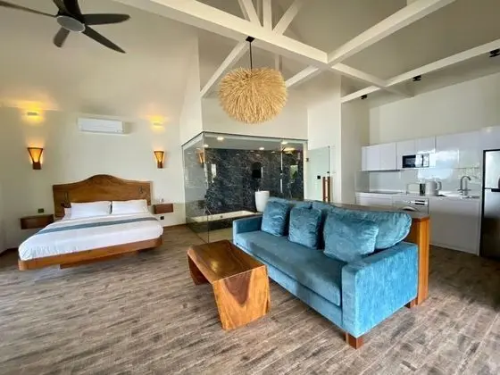 Beachfront 1 bedroom Villa