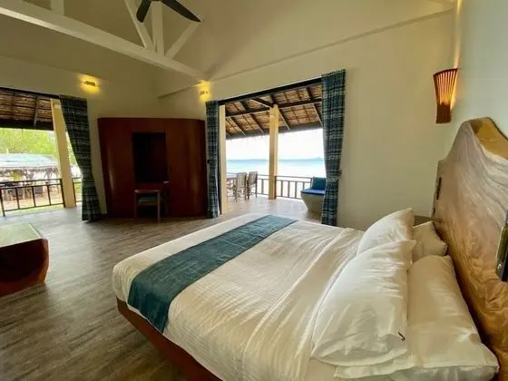 Beachfront 1 bedroom Villa
