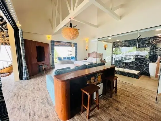 Beachfront 1 bedroom Villa