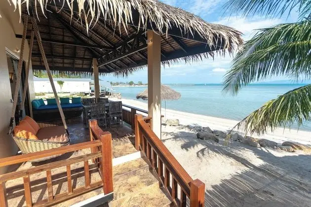 Beachfront 1 bedroom Villa