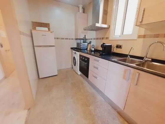 2 Bedrooms Apartments P (Sagrada Familia Views)