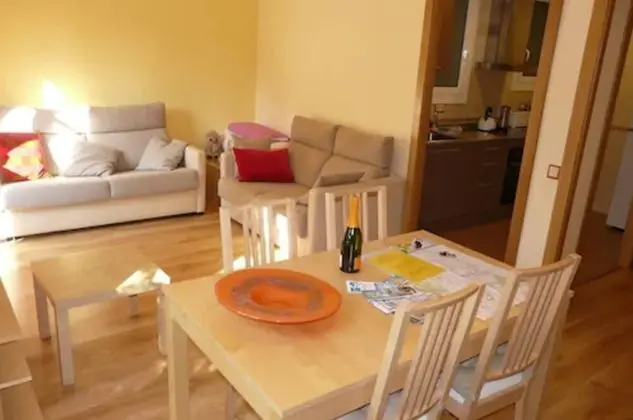 2 Bedrooms Apartments P (Sagrada Familia Views)