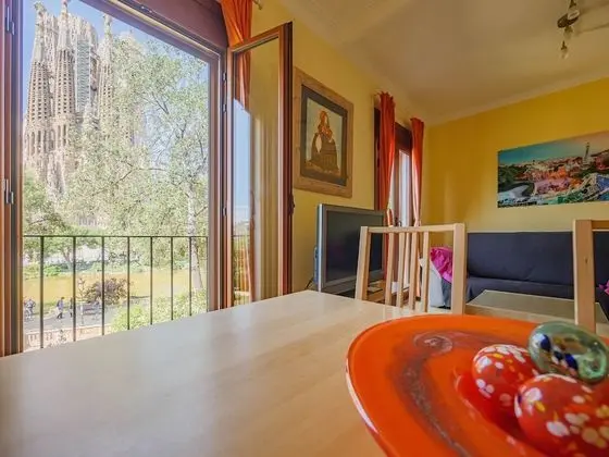 2 Bedrooms Apartments (Sagrada Familia Views)
