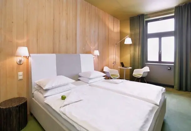 Deluxe Tek Büyük veya İki Ayrı Yataklı Oda