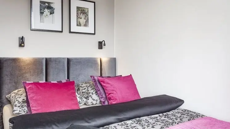 APARTAMENT TYPU STUDIO - KRAWIECKA