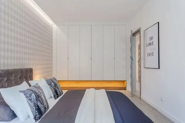 APARTAMENT Z 1 SYPIALNIA – KRAWIECKA