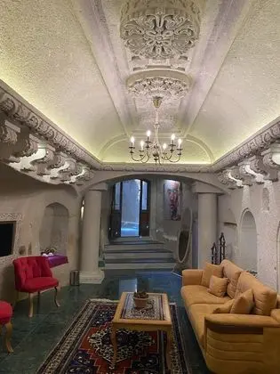 Traditional Suite