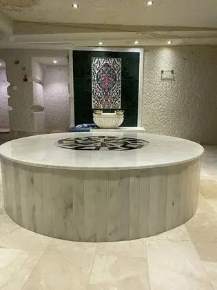 Traditional Suite