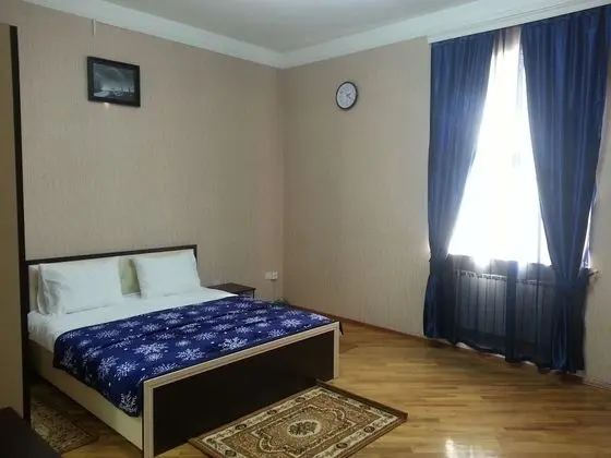Standard Tek Büyük Yataklı Oda