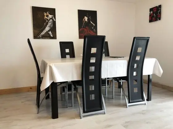 Design Apart Daire, Havuz Manzaralı