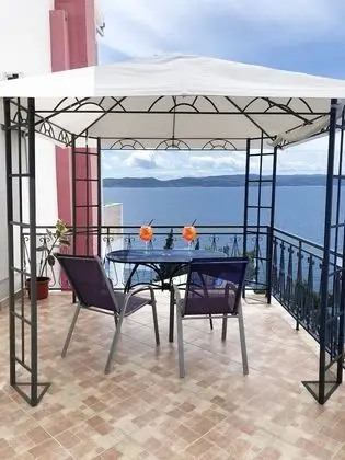 Romantic Stüdyo, Deniz Manzaralı