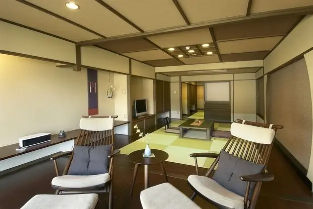 Comfort Oda, Japon Şiltesi