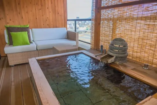Oda (Junior Suite with Open Air Bath)
