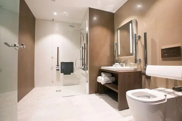 Standard Oda, 1 En Büyük (King) Boy Yatak, Şehir Manzaralı