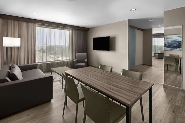 Executive Süit, 1 Yatak Odası, Engellilere Uygun, Sigara İçilmez (Hearing)