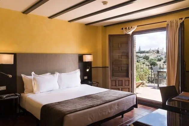 Superior Oda, 1 En Büyük (King) Boy Yatak, Sigara İçilmez, Teras