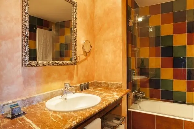 Superior Oda, 1 En Büyük (King) Boy Yatak, Sigara İçilmez, Teras