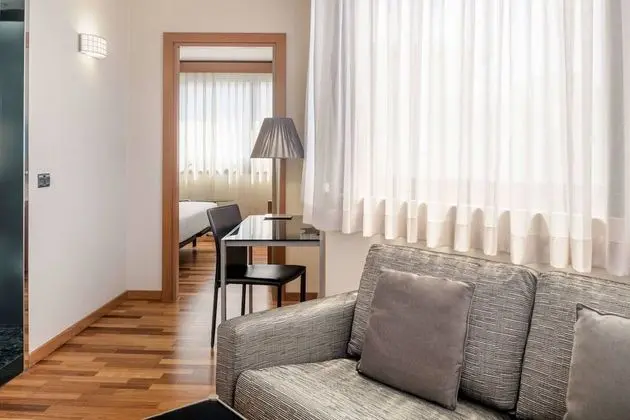 Family Oda, 1 En Büyük (King) Boy Yatak ve Çekyat