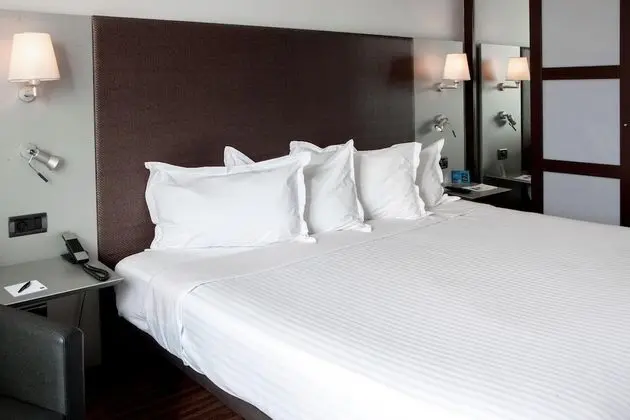 Standard Oda, 1 Büyük (Queen) Boy Yatak