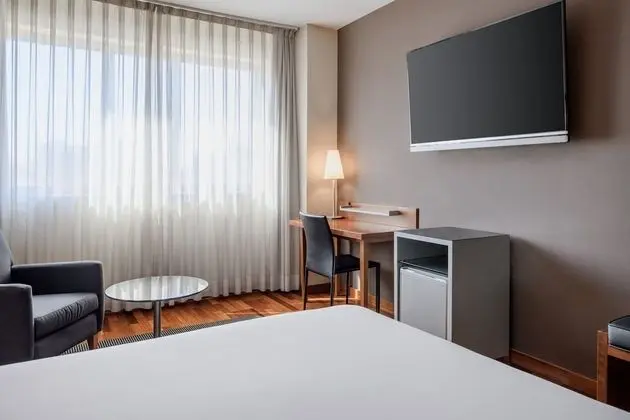 Standard Oda, 1 Büyük (Queen) Boy Yatak