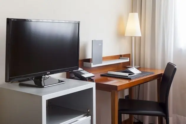 Standard Oda, 1 Büyük (Queen) Boy Yatak