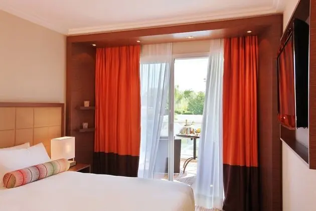 Oda, 1 Büyük (Queen) Boy Yatak, Balkon, Şehir Manzaralı