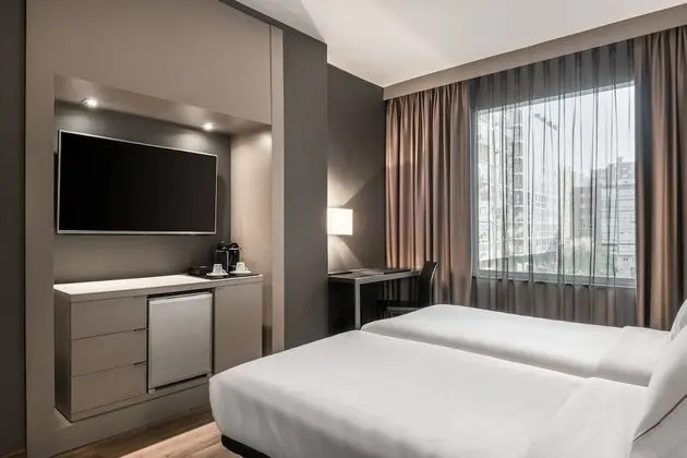 Standard Oda, 2 Tek Kişilik Yatak, Şehir Manzaralı