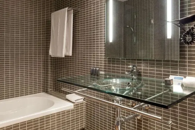 Standard Oda, 1 Çift Kişilik Yatak