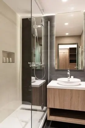 Deluxe Oda, 1 En Büyük (King) Boy Yatak, Sigara İçilmez