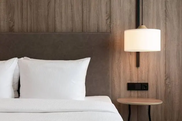 Junior Süit, 1 En Büyük (King) Boy Yatak ve Çekyat, Sigara İçilmez