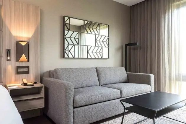 Oda, 1 En Büyük (King) Boy Yatak ve Çekyat