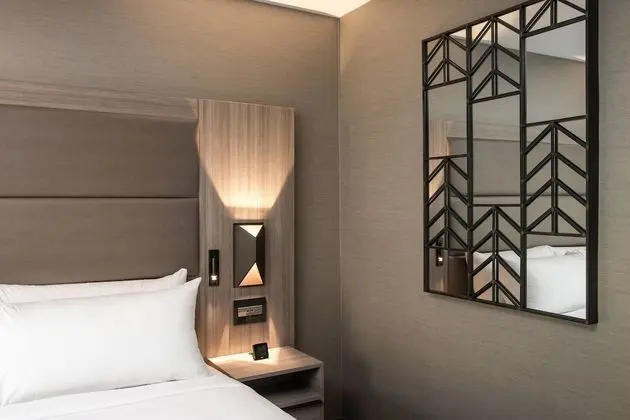 Oda, 1 En Büyük (King) Boy Yatak ve Çekyat