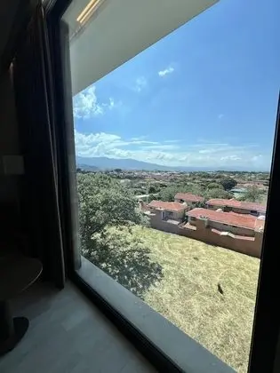 Oda, 2 Çift Kişilik Yatak, Sigara İçilmez, Manzaralı