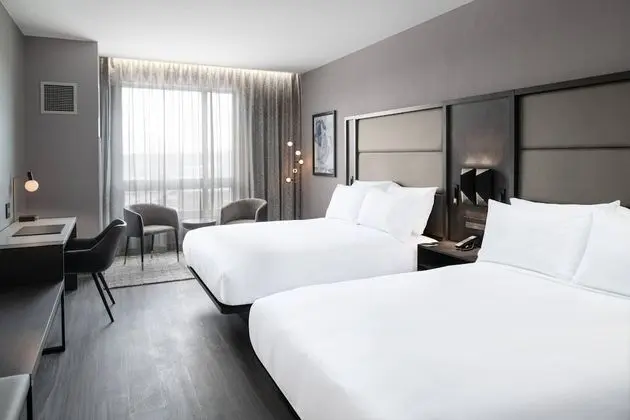 Oda, 2 Büyük (Queen) Boy Yatak, Sigara İçilmez